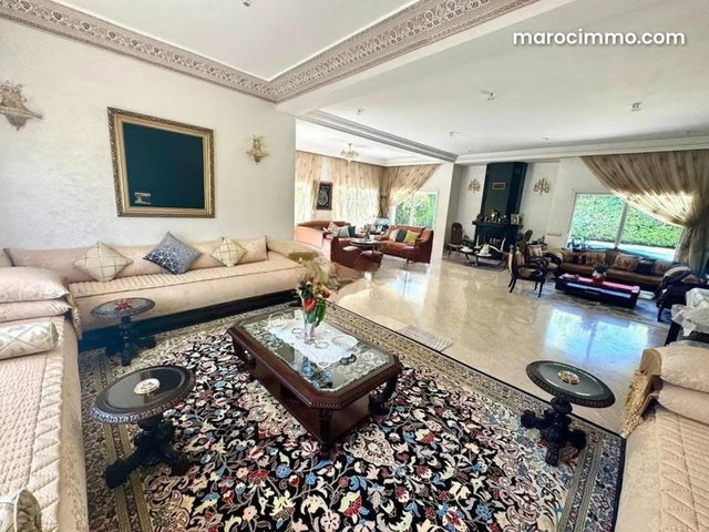 Superb Prestige Villa 4 Facades For Sale in a Closed Residence — 3