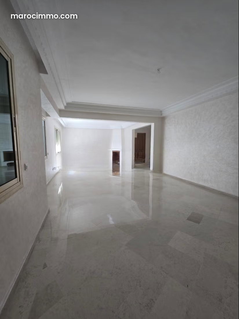 Appartement 190 m² avec cheminée, Bourgogne, Casablanca — Casablanca