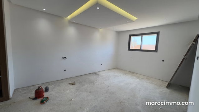 EXCLUSIVITÉ: Duplex Neuf d'Exception – Rez de Chaussée avec 3 Suites — 2