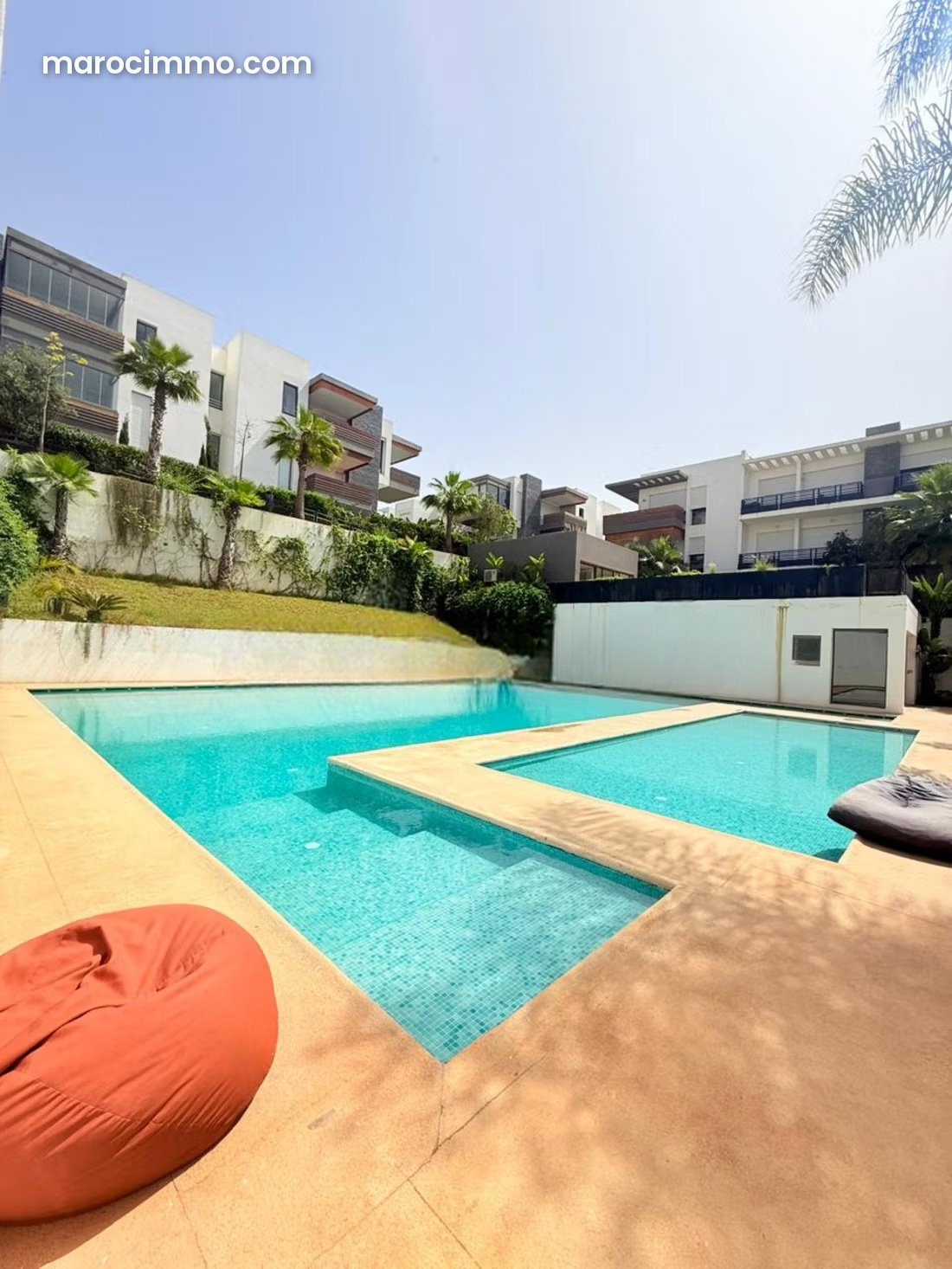 200 m² Apartment with Garden and Pool, Dar Bouazza — Dar Bouazza