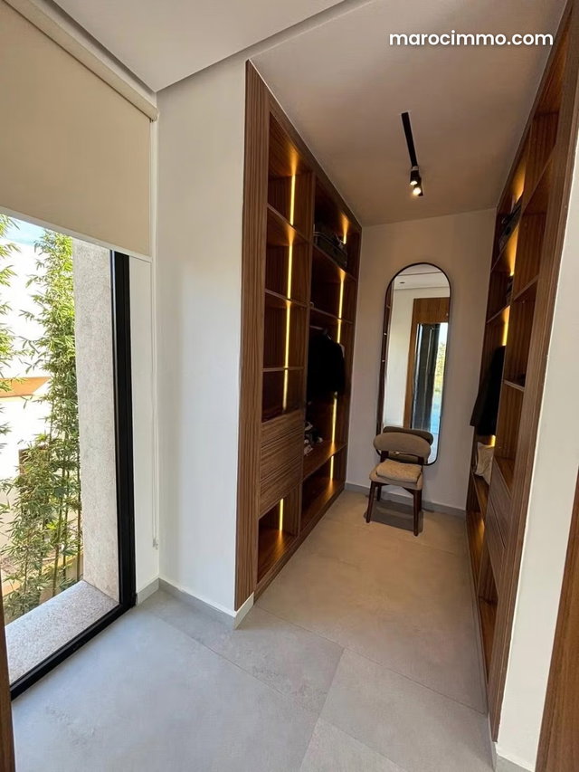 Villa de luxe à louer à Route de l'Ourika. 4 chambres agréables. Bien meublé — 3