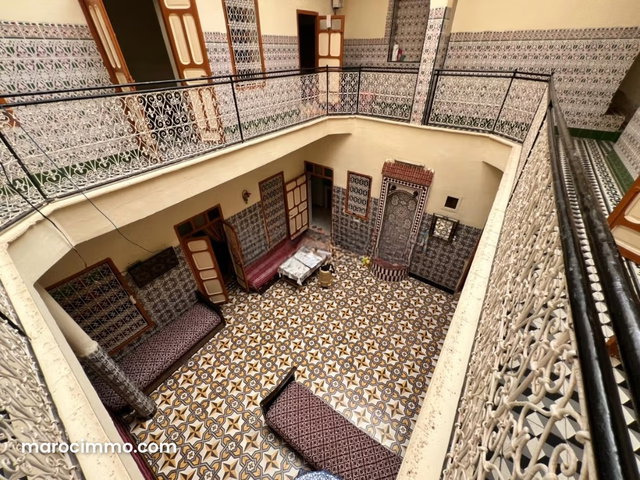 Riad titré de charme à vendre au coeur de medina — 2