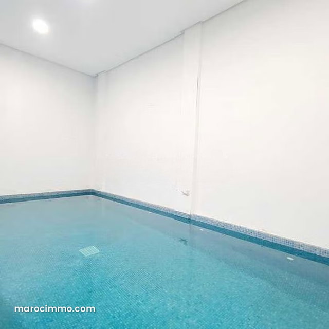 Appartement à Louer de 129.0 m² à Casablanca, Hopitaux — 2