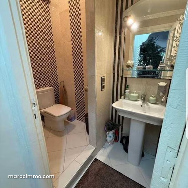 Appartement à Vendre de 151.0 m² à Casablanca, La Gironde — 4