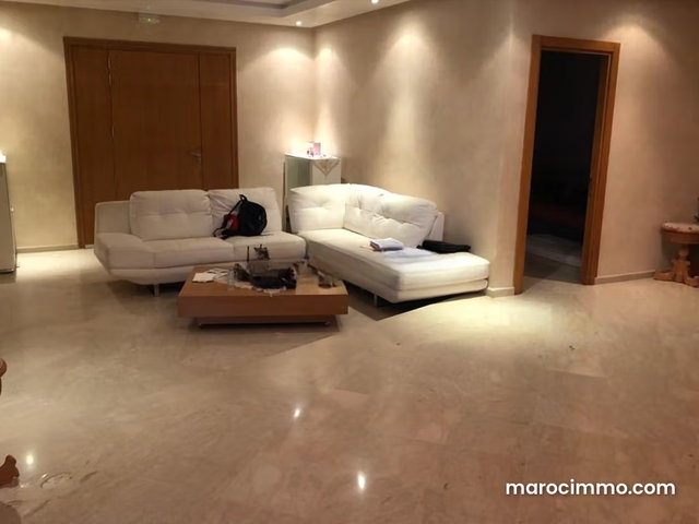 Villa vide en location à targa — 2