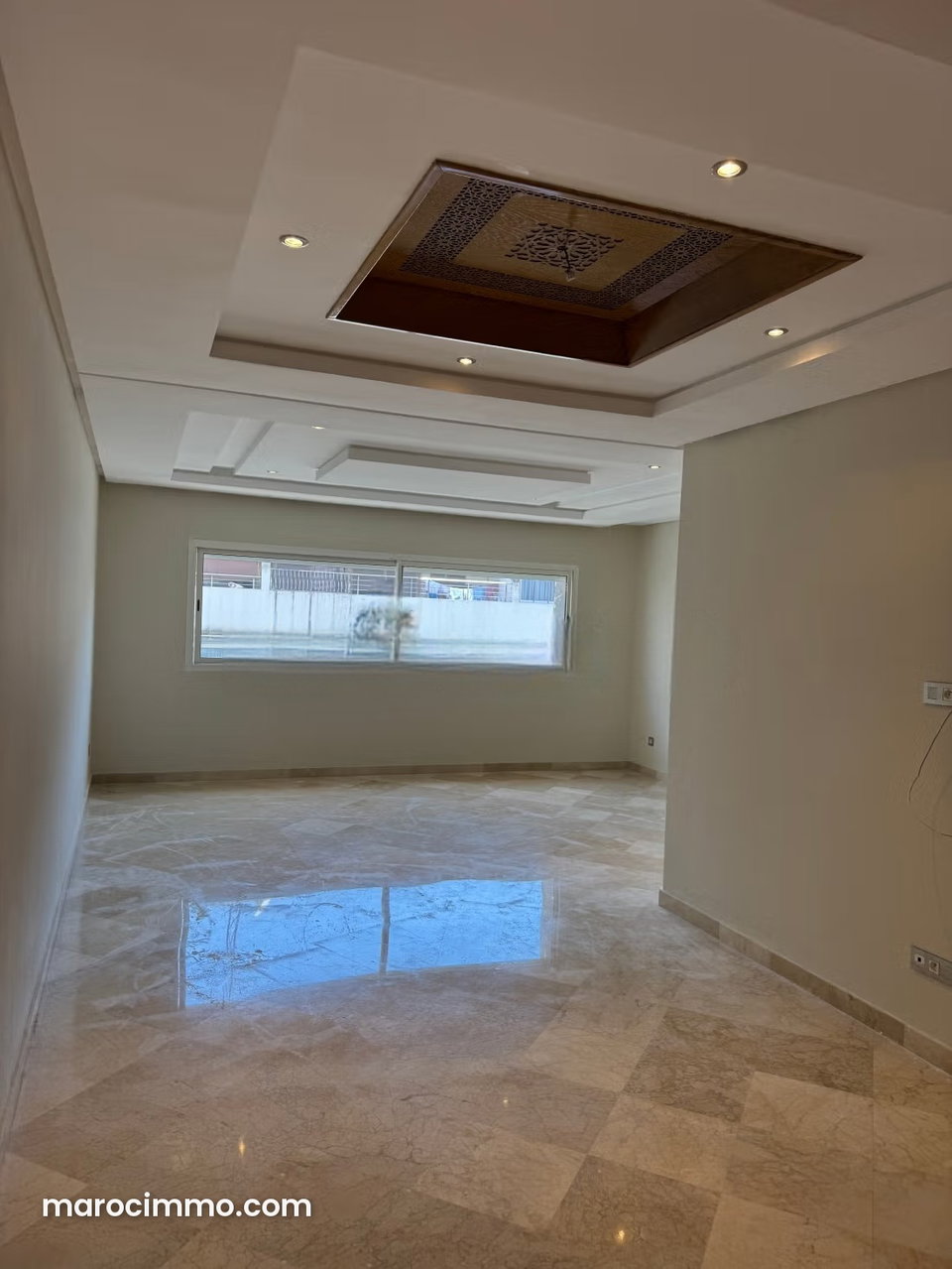 Duplex vide à Louer au Centre Tanger