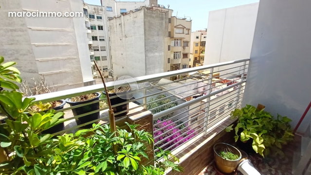 Apartment for sale 143 m², 3 bedrooms Hamria Meknès — 5