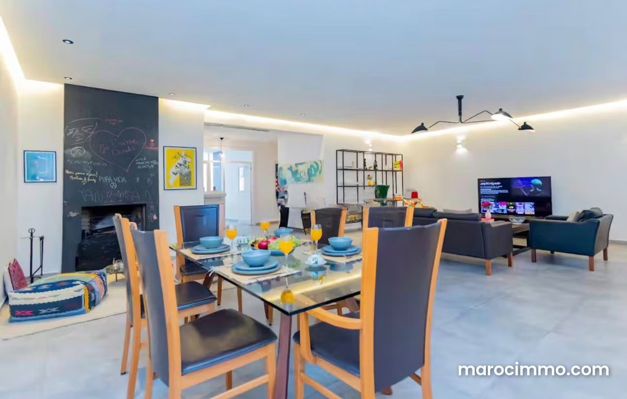 Appartement 210 m² à louer Maarif, Casablanca, meublé et équipé — Casablanca