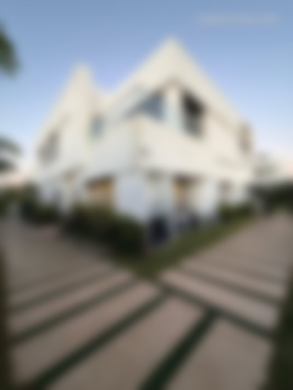Villa 550 m² avec piscine et jardin, Souissi, Rabat