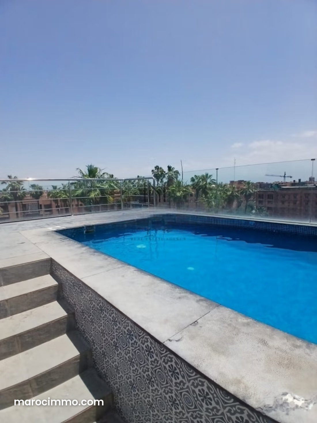 74 m² Apartment with Rooftop Pool in Guéliz, Marrakech — Marrakesh