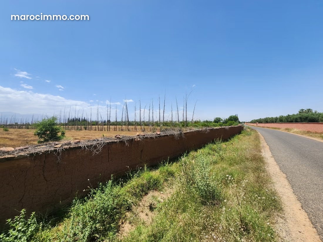 7.3 ha of Land on Ourika Road, Marrakech – Agricultural or Tourism Project — Marrakesh