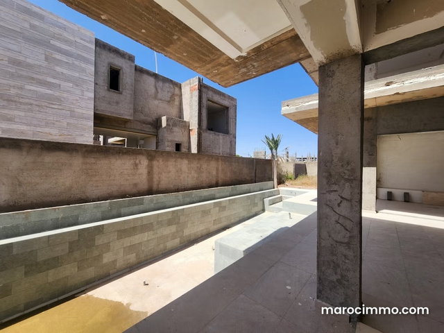 Villa Contemporaine Semi Finie à Vendre – Route de l’Ourika KM 12, Marrakech — 4