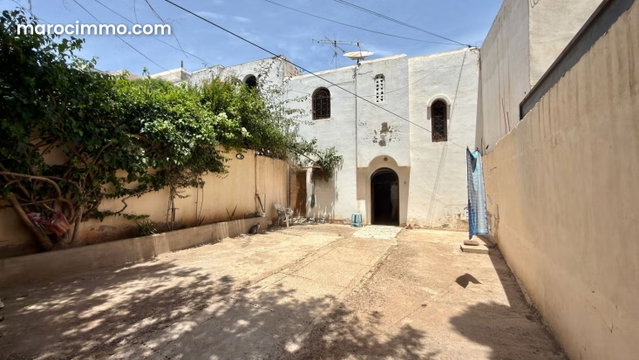 Villa à Rénover à Vendre à Charaf — 2