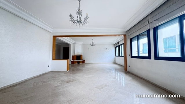Spacious and Sunny High-Rise Apartment — 2