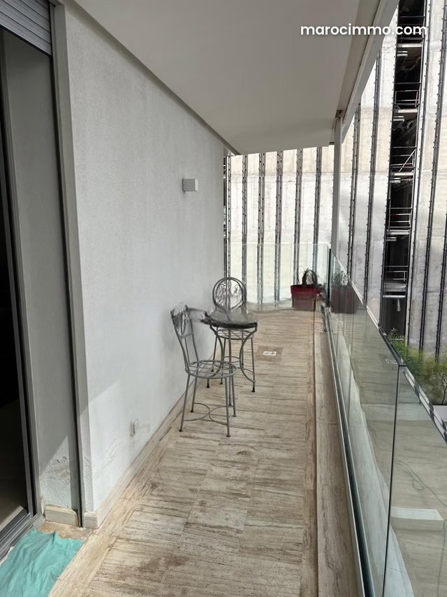 Beautiful Studio with Large Terrace — 4