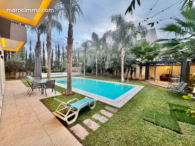 Villa de luxe à louer à Route de Tahanaout. Superficie 500 m². Meublé — 3