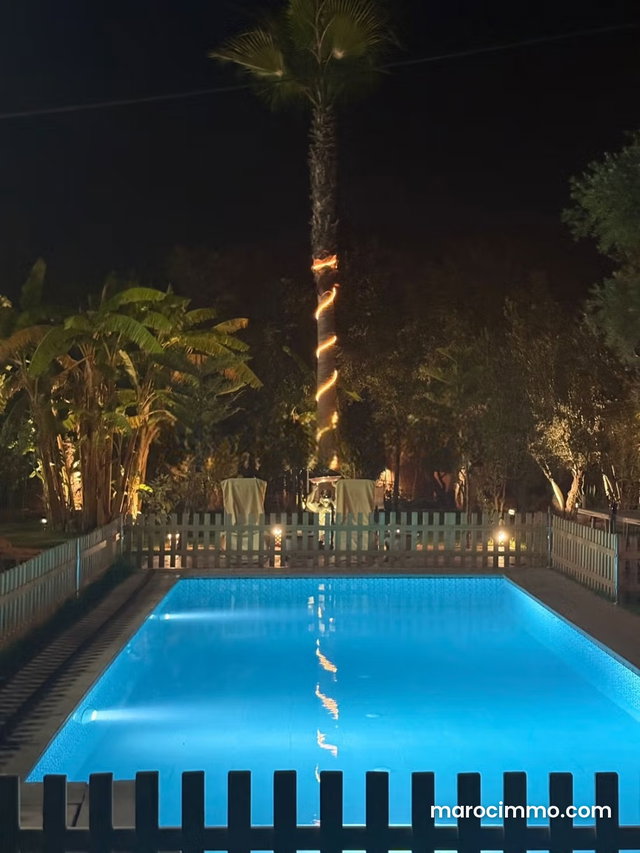 Magnifique villa à vendre à Sidi Abdallah Ghiat. 6 belles chambres. Bien meublé — 2