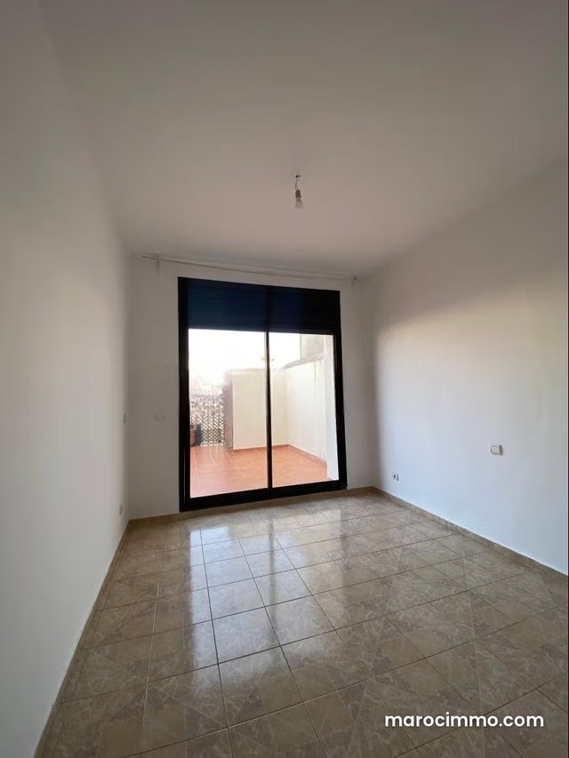 Appartement en location à Agdal. 3 chambres. Ascenseur et terrasse — 4