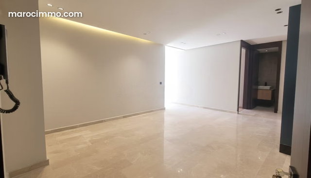 Studio neuf haut standing de 41 m² à louer – Hermitage, Casablanca — 3