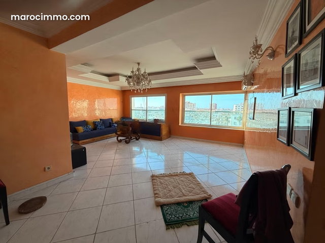 Appartement vide 3 chambres 6 éme etage avec place de parking — 2