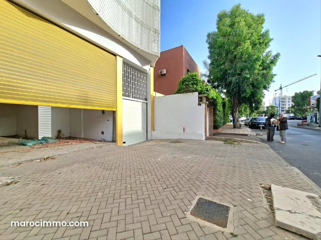 Large Retail Store for Sale at the Oasis — 2