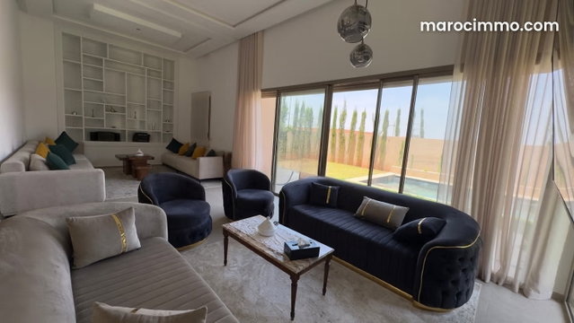 À Vendre: Villa d’Exception Sans Vis à Vis – Route de Tahanaout, Marrakech — 5
