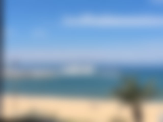 شقة مفروشة بإطلالة بحرية للكراء بحي الشاطئ في طنجة — 2