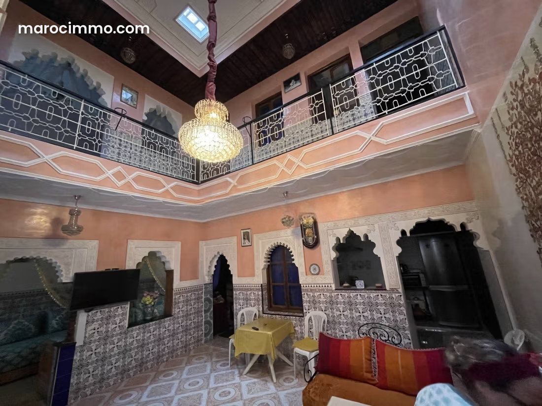 152 m² Riad to Renovate, Kasbah, Marrakech, Excellent Potential — Marrakesh