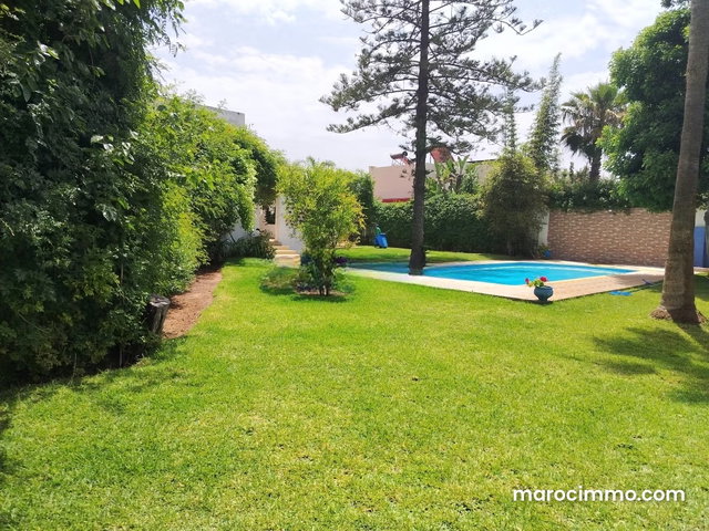 Villa avec piscine à loué à Souissi Rabat — 2