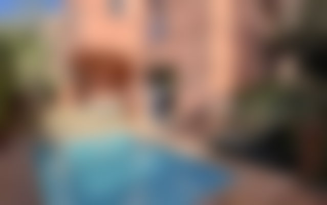 منزل مفروش مع مسبح للبيع بطريق الدار البيضاء مراكش — 2