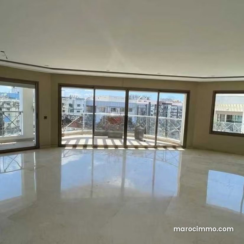 431 sqm Apartment, Golden Triangle, Casablanca — Casablanca