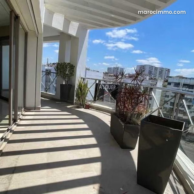 Appartement à Vendre de 431.0 m² à Casablanca, Triangle D'Or — 5