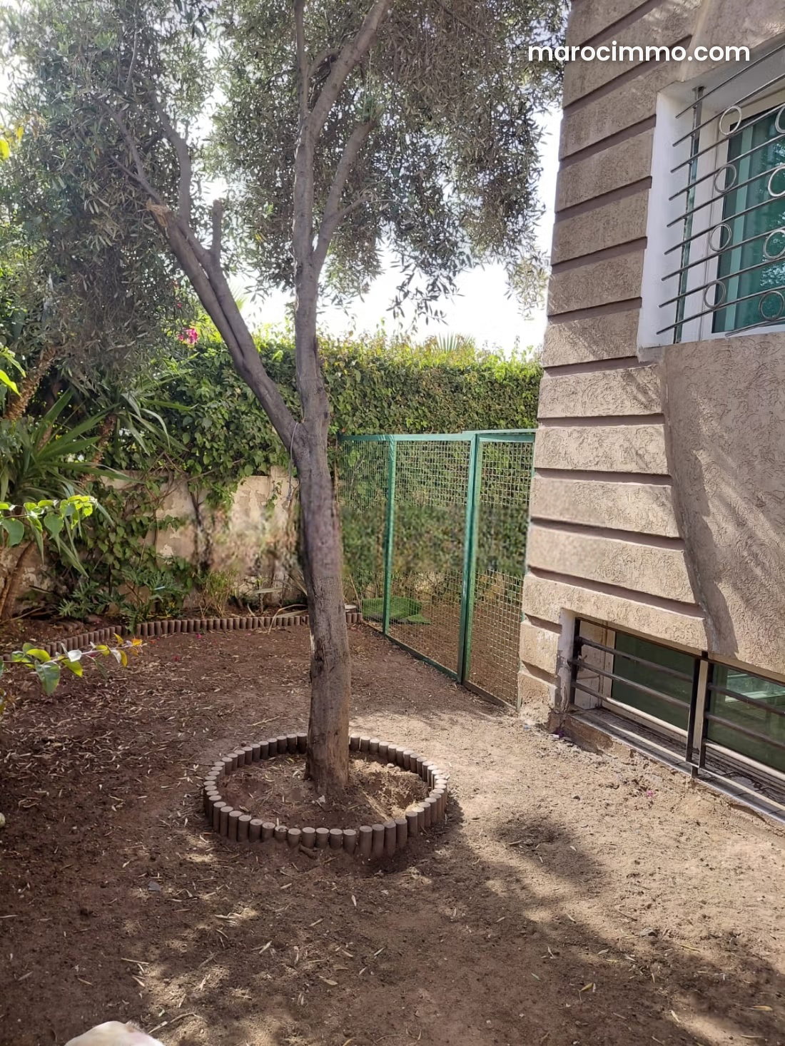 Villa 450 m², jardin et garage, Casablanca Finance City — Casablanca