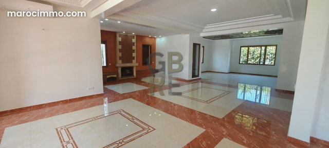Magnifique Villa avec piscine en location à Souissi — 3