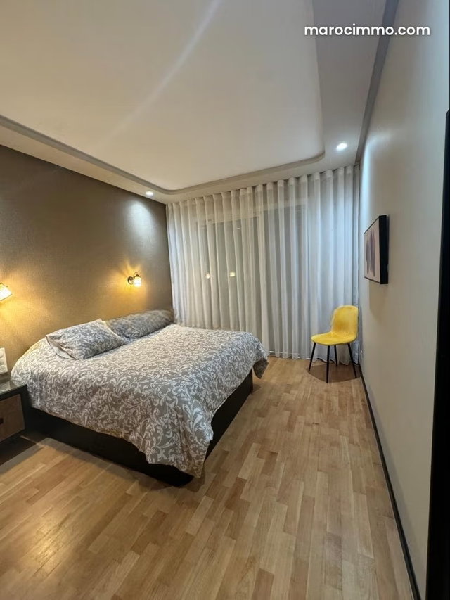 Bel appartement en location à Oasis. 1 belle chambre. Système de parabole et résidence sécurisée — 5