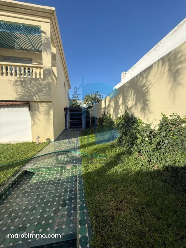 Location villa lotissement chatimar — 2