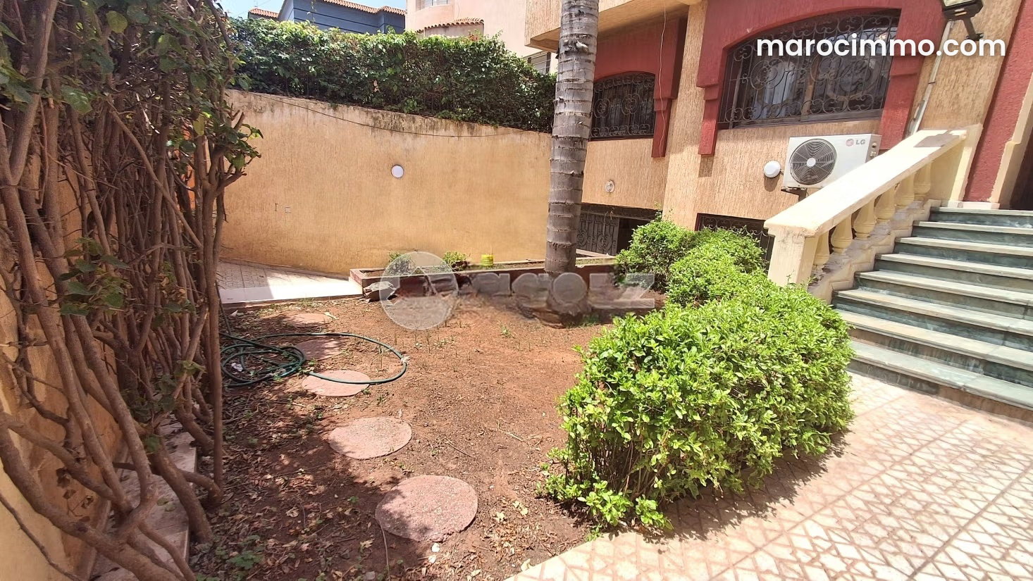303 m² Villa with 7 Bedrooms and Garden, Californie, Casablanca — Casablanca