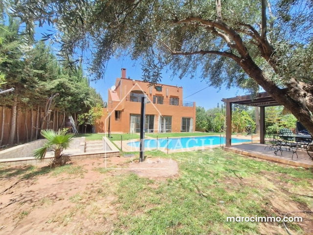 Luxurious Furnished Villa with Private Pool — 3