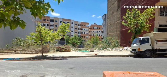 Lot de 150m² sur voie de 20m — 3