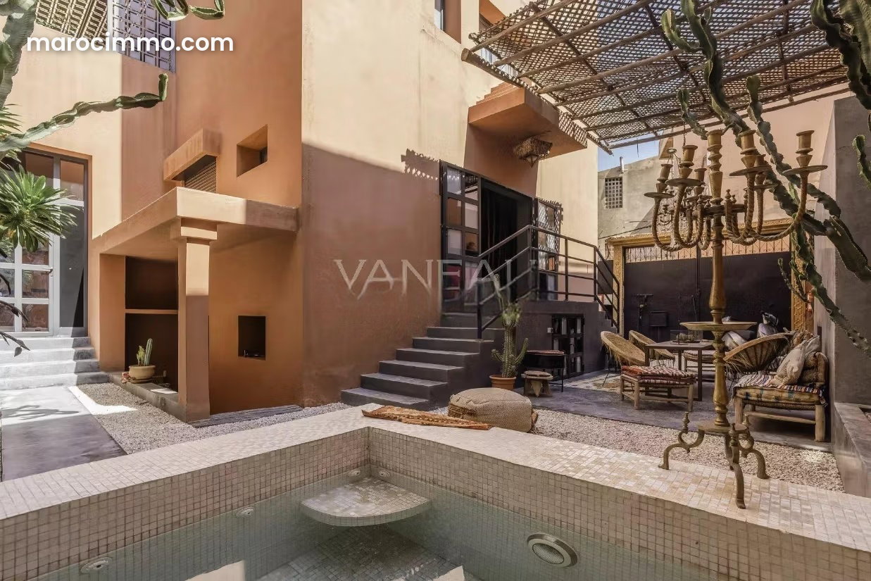 600 sqm Manor House, 6 Suites, Guéliz, Marrakech — Marrakesh