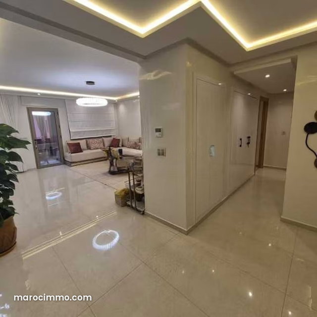 Appartement à Vendre de 144.0 m² à Marrakech, Rouidate Majorelle — 4