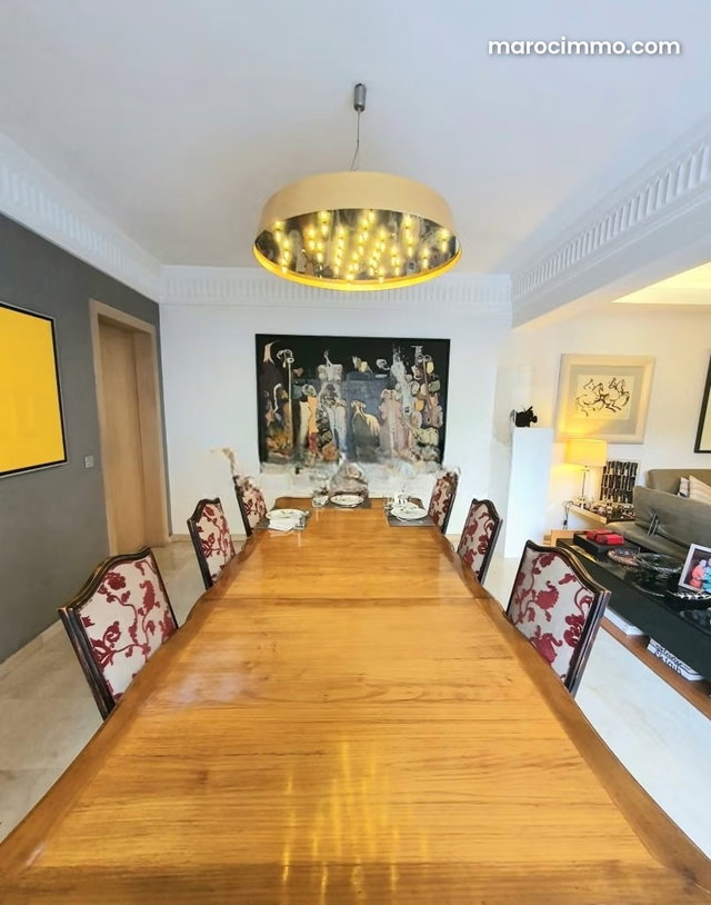 Magnificent Art Deco Apartment — 2