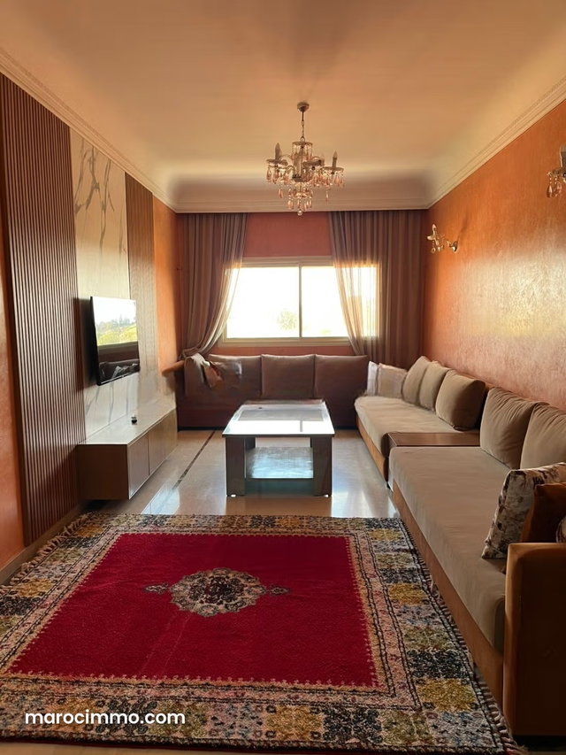 Vente d'un bel appartement à Guéliz. Surface totale 140 m². Avec garage et ascenseur — 2