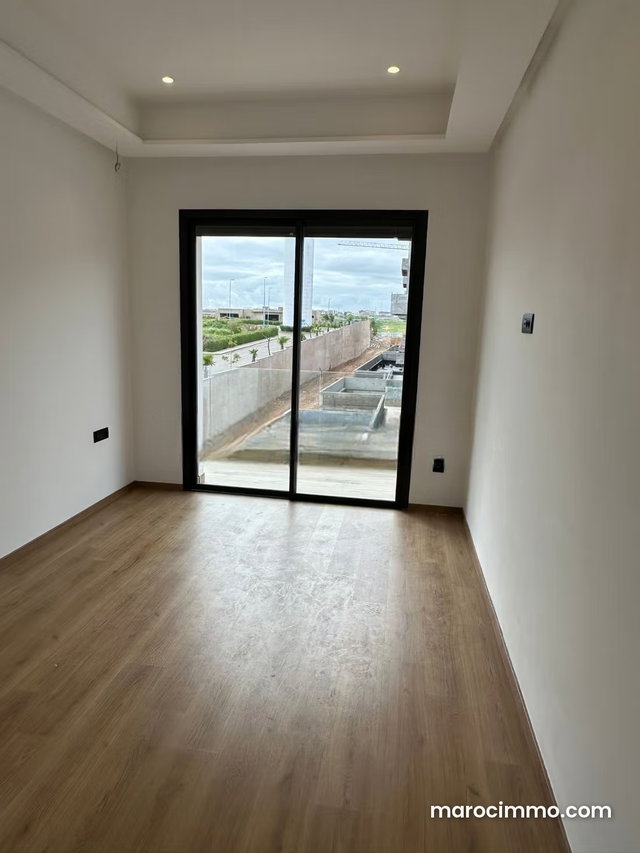 Apartment for Rent in Dar Bouazza – High-End Residence — 5