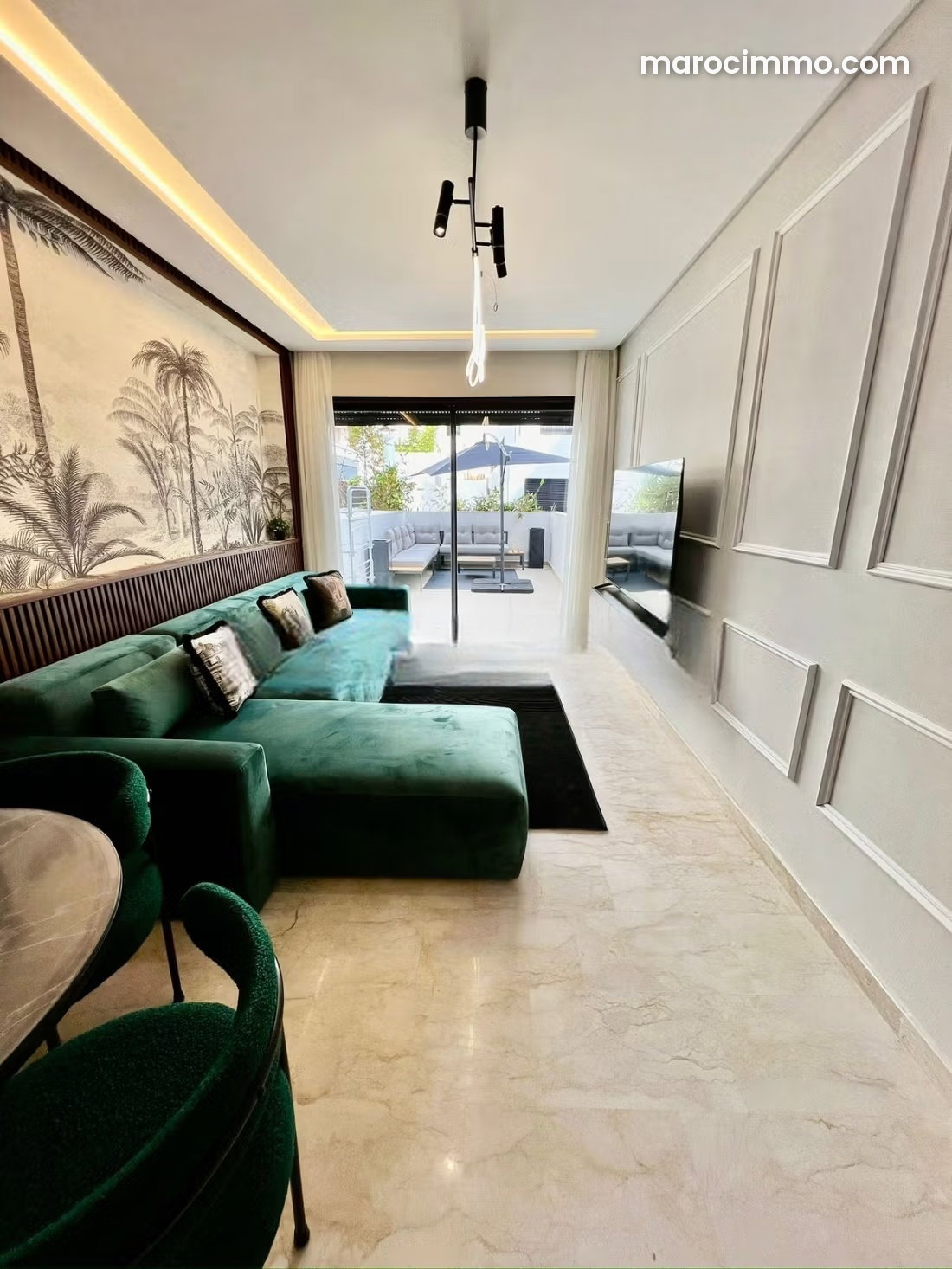 Furnished 67 sq m Apartment with Terrace and Garage, Bourgogne, Casablanca — Casablanca