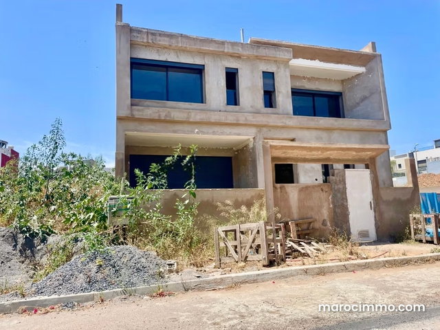 Terrain Villa R1 310m² Angle Premium Rare Laymoun — 3