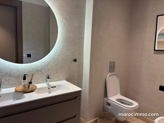 Bel appartement meublé neuf — 3
