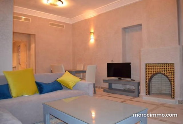 Appt Meublé Piscine Deux Chambres sur Golf — 2