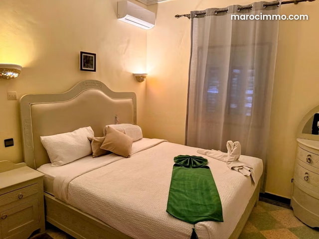 Riad Maison Waha Sidi youssef 6ch piscine jaccuzi — 5
