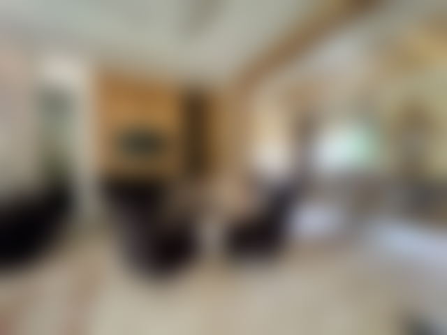 فيلا راقية بمسبح وحديقة في قلب بوسكورة — بوسكورة